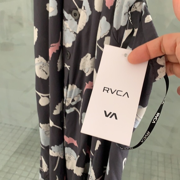 New RVCA button front halter dress - Picture 4 of 5